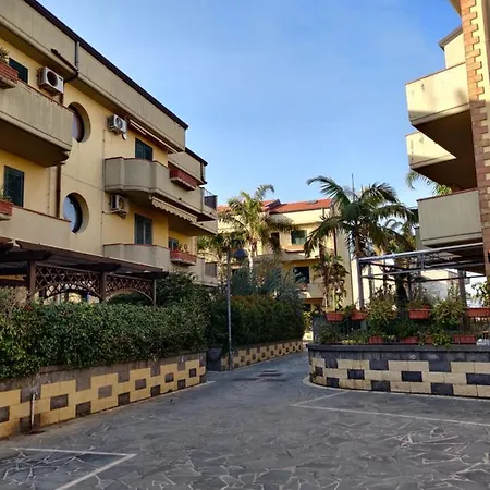 Casa Blu Mare, Rosso Vulcano * Mascali